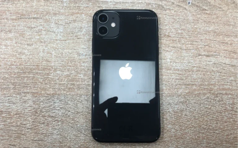 Apple iPhone 11 4/64 ГБ
