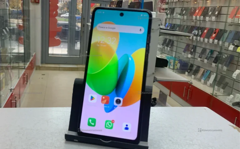 Tecno Spark 20C 4/128 ГБ