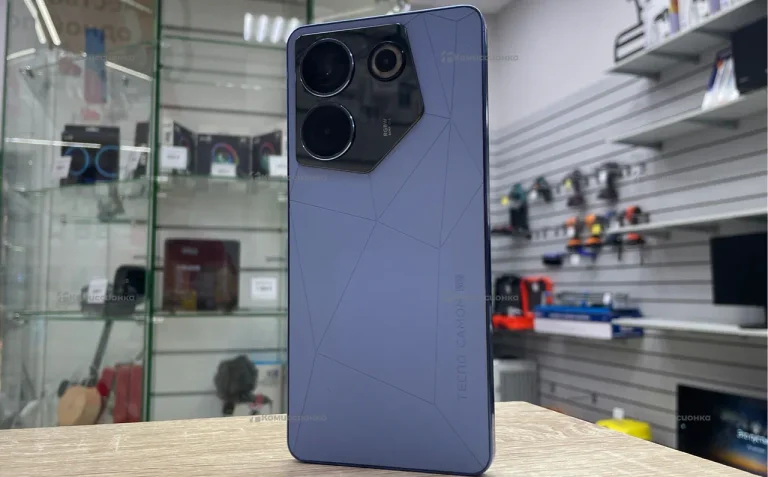 Tecno Camon 20 Pro 5G 8/256 ГБ