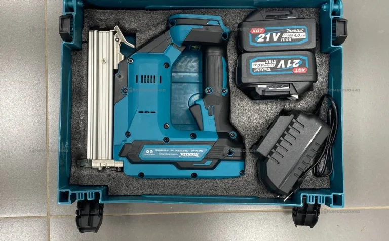 Аккумуляторный гвоздезабивной пистолет Makita (rep