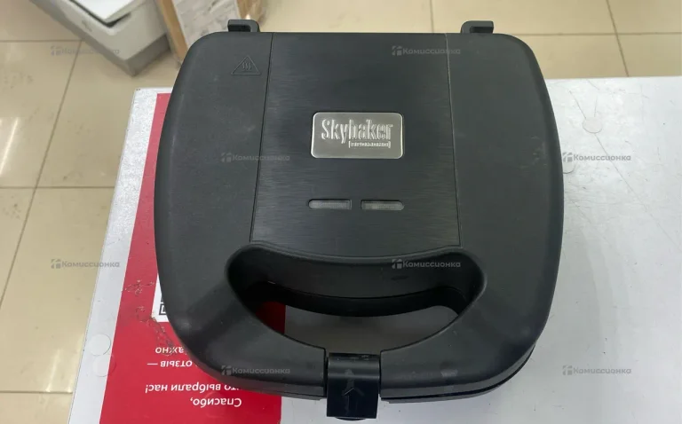 Redmond Skybaker Мультипекарь RMB-M6571S