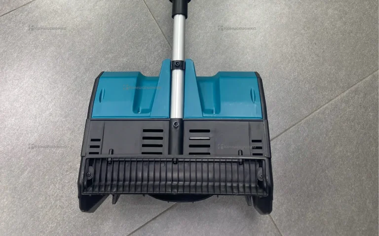 Снегоуборщик аккумуляторный