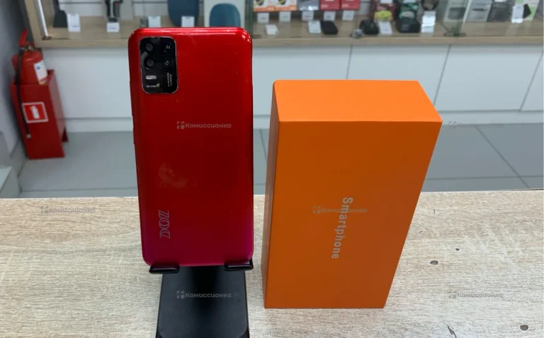 Smartphone. L903