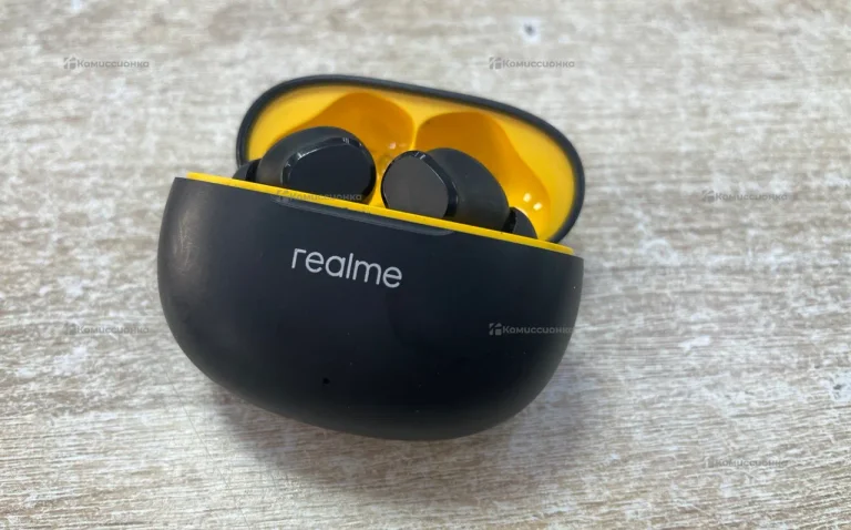 Наушники Realme