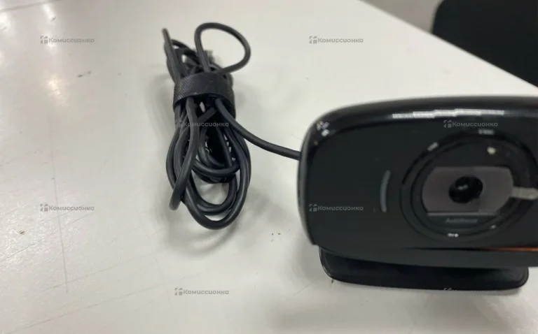 Веб камера Logitech