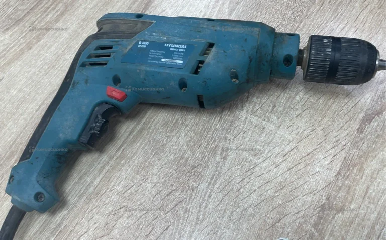 D800 Дрель hundai
