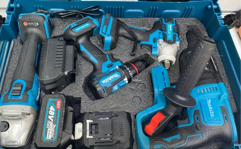Набор электроинструмента 4В1 Makita реп.