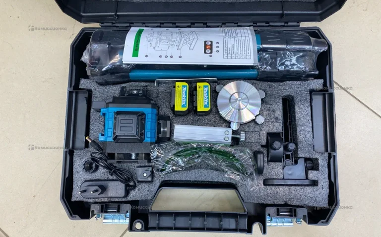Лазерный уровень Makita 16D Green Laser
