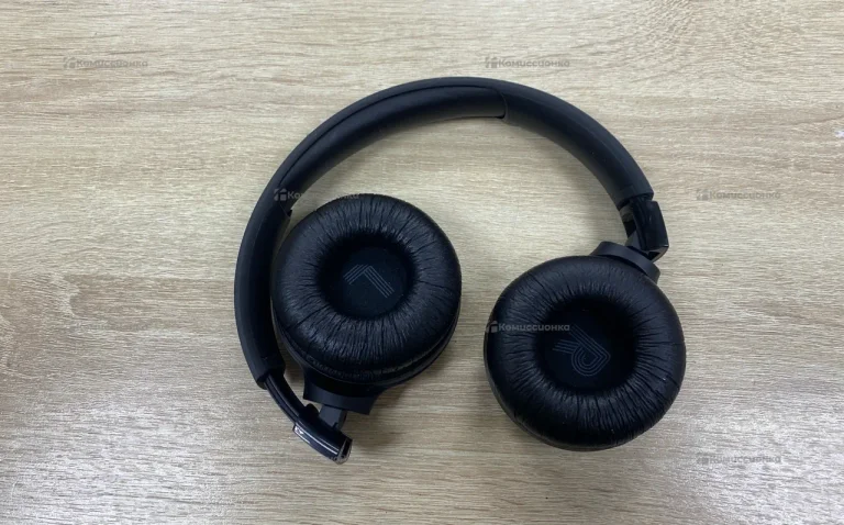 Наушники  JBL TUNE520BT