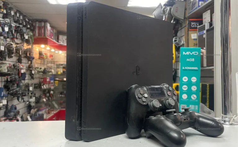 Приставка PS4 Slim 500Gb