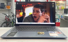 Ноутбук  Lenovo 82xq