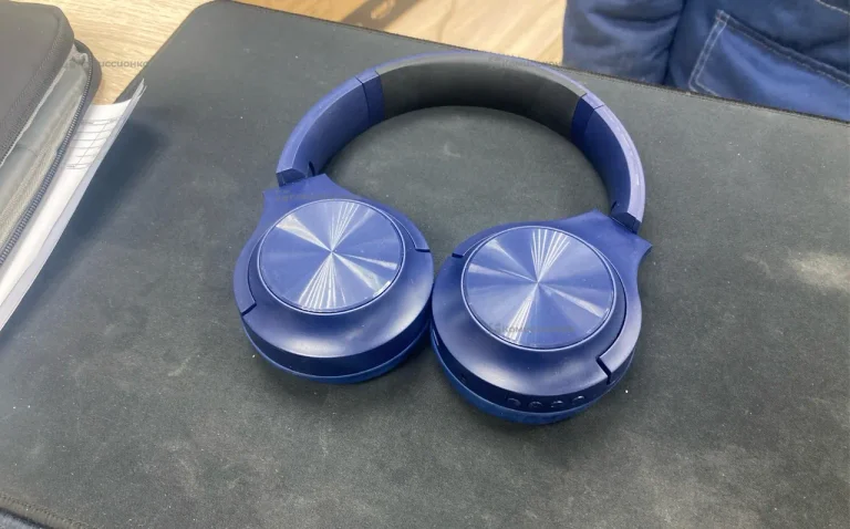 Наушники синие