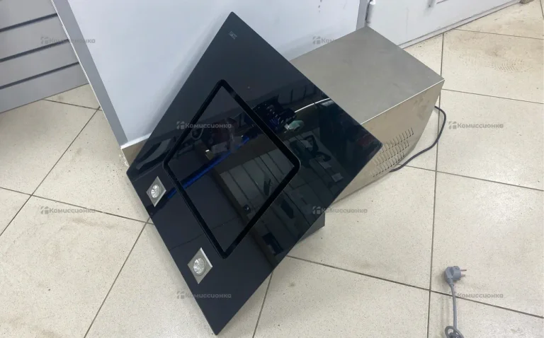 Вытяжка LEX 600bl