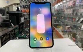 Apple iPhone X 3/64 ГБ