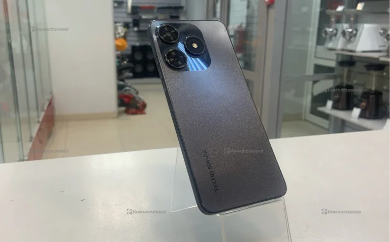 Tecno Spark 10 4/128 ГБ