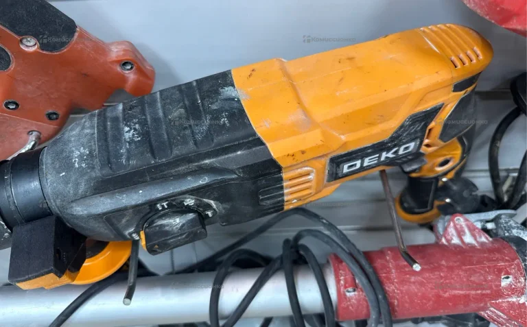 Перфоратор сетевой ZKH1000W