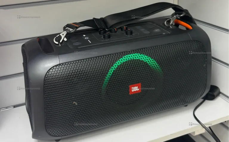 Колонка  JBL PartyBox ON THE GO