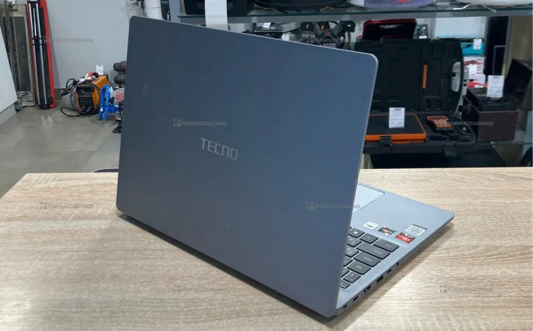 Ноутбук  Tecno