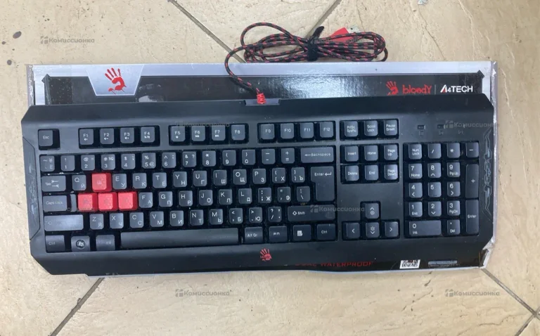 Клавиатура  Bloody Q100