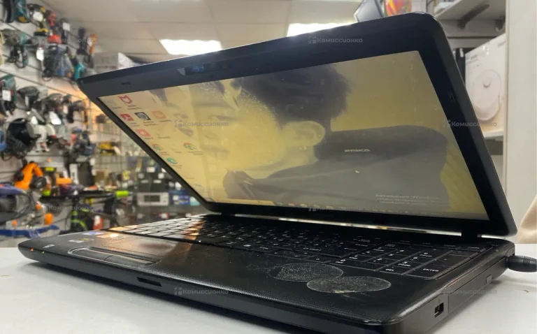 Ноутбук  Toshiba