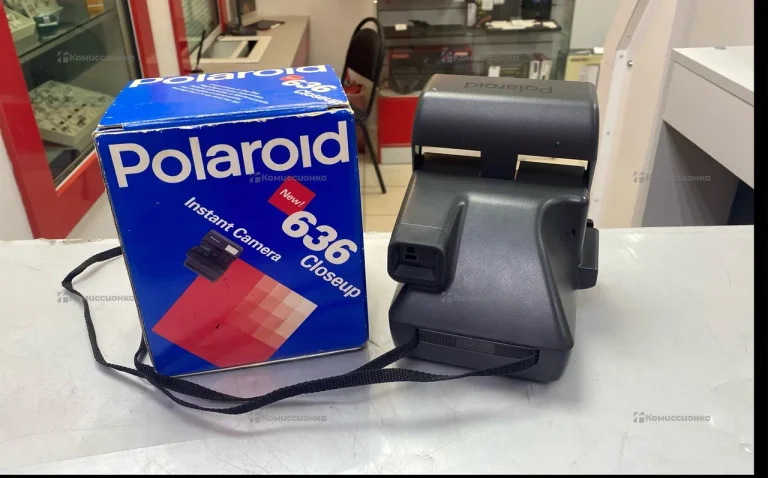 Фотоаппарат Polaroid Closeup 636