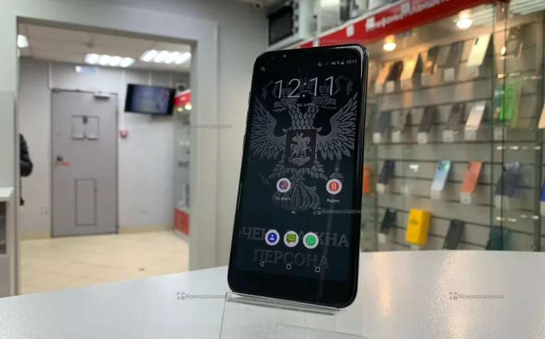 Prestigio MultiPhone 5451 Duo 0/4 ГБ