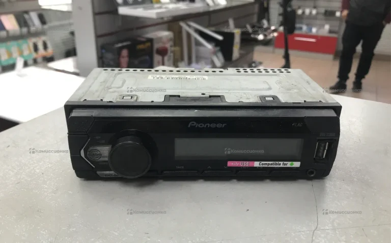 Автомагнитола  Pioneer MVH-S120UB