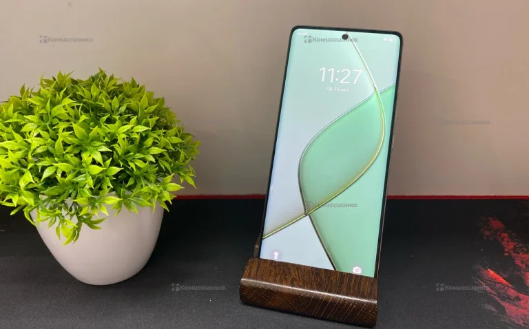 Tecno Spark 20 Pro+ 8/256 ГБ