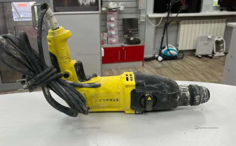 Перфоратор STANLEY SHR263K