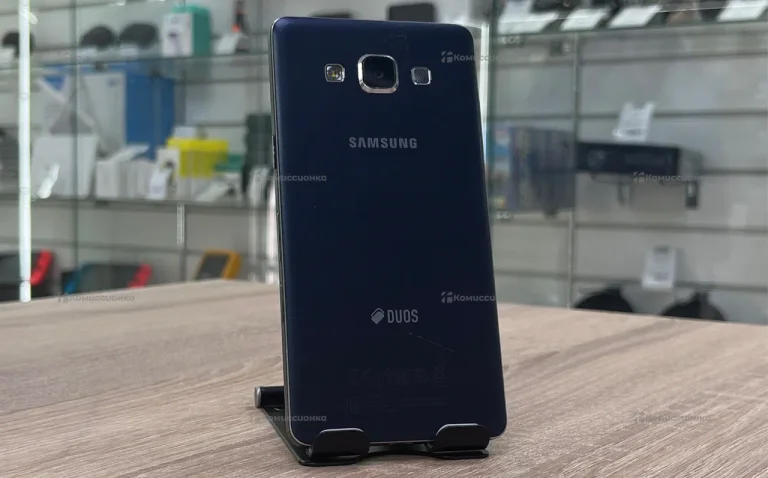 Samsung Galaxy A5 2/16 ГБ