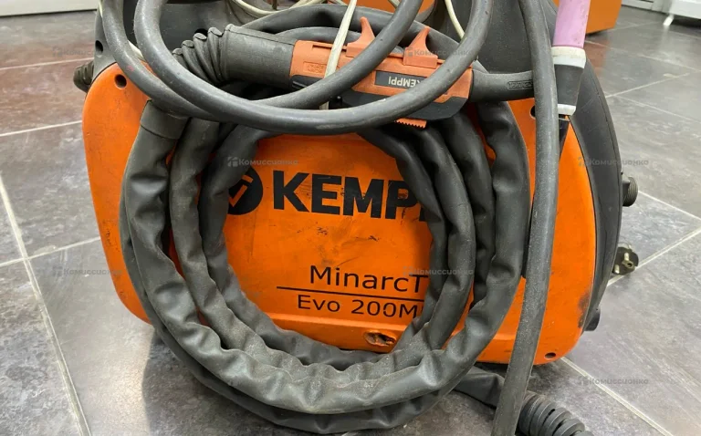 Сварочный аппарат KEMPPI MinarcTig Evo 200MLP