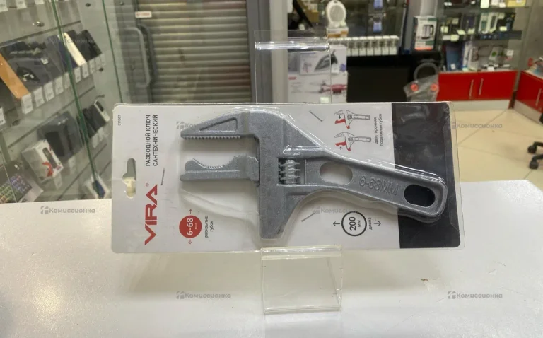 Разводной ключ сантехнический