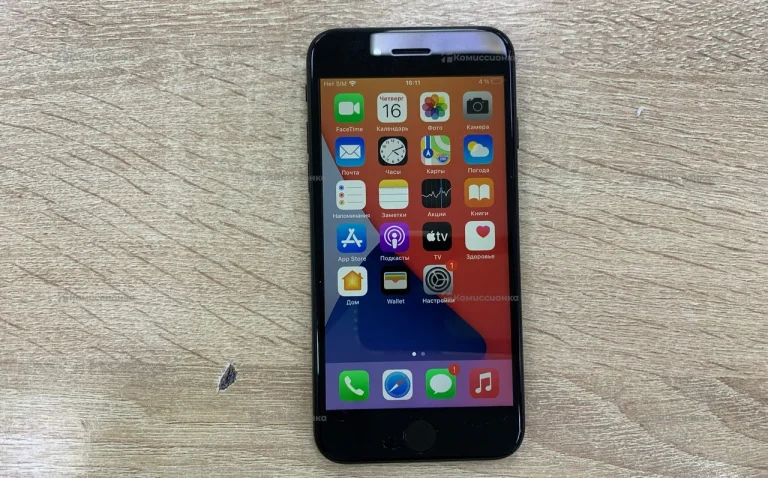 Apple iPhone 7 2/32 ГБ