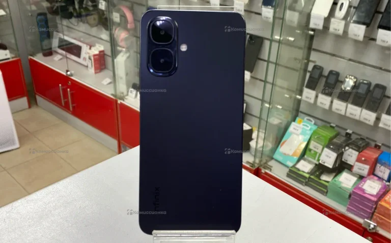Infinix SMART 10 3/64 ГБ