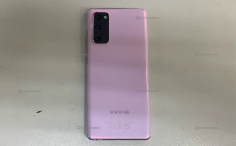 Samsung Galaxy S20 FE 6/128 ГБ
