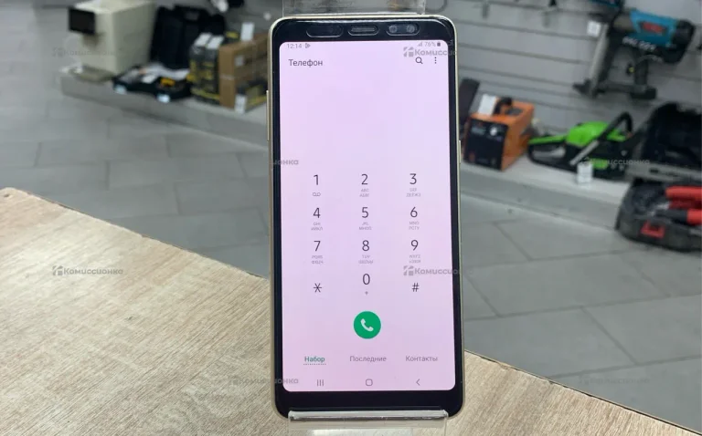 Samsung Galaxy A8+ (2018) 4/32 ГБ