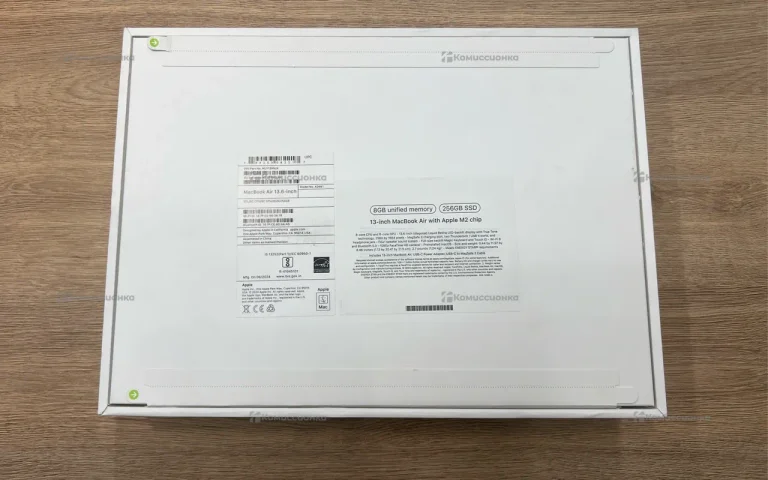 MacBook Air 13 M2 8/256 Starlight