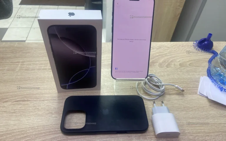 Apple iPhone 16 Pro Max 8/256 ГБ