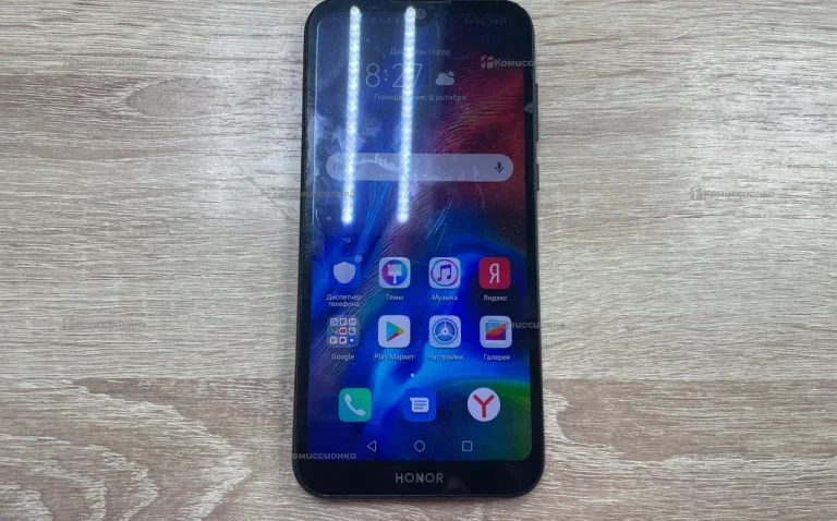 Honor 8s