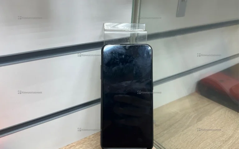 Samsung Galaxy A01 2/16 ГБ