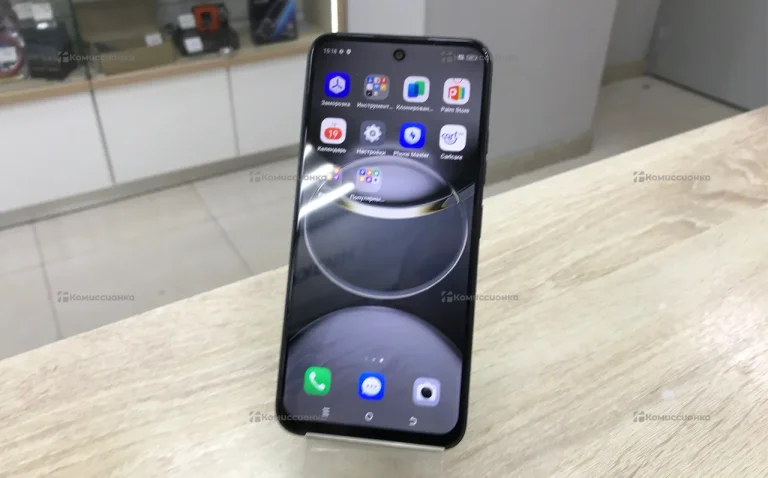 Tecno Spark 30C 4/128 ГБ