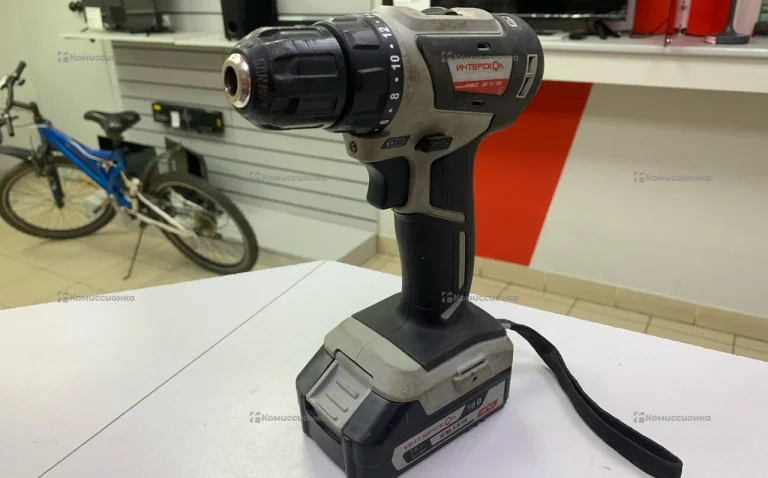 Аккумуляторный шуруповерт Интерскол ДА-10/18В