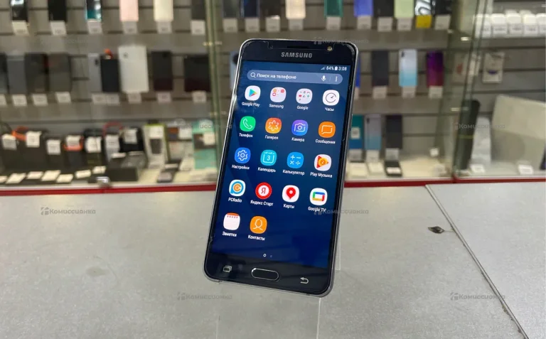 Samsung Galaxy J5 (2016) 2/16 ГБ