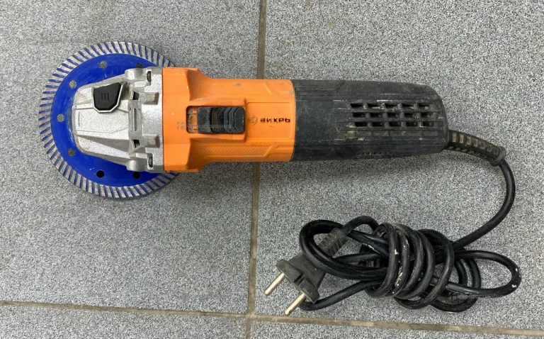 УШМ ВИХРЬ-115/650