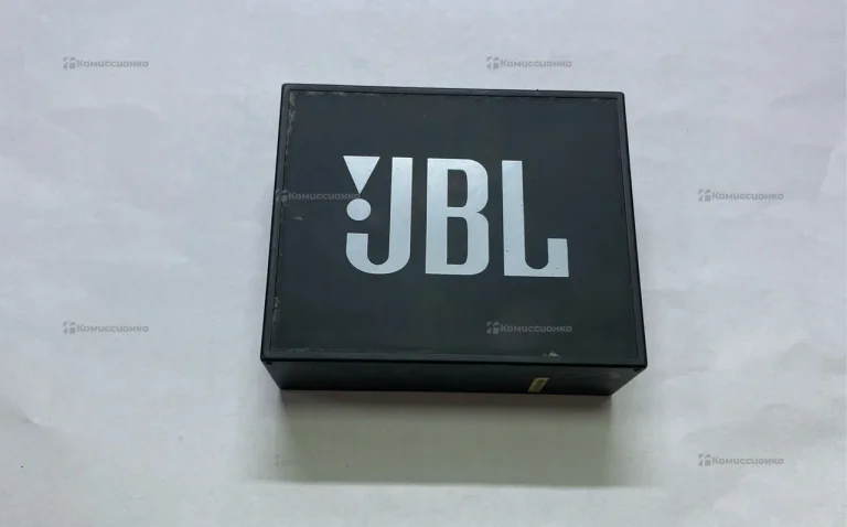 Колонка JBL GO