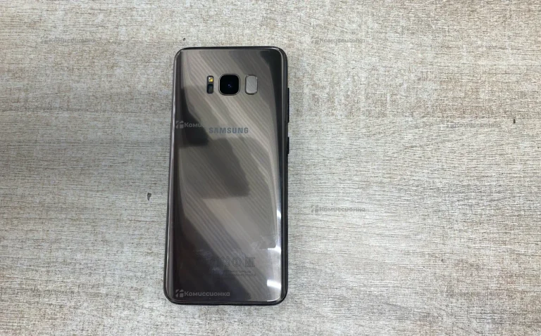 Samsung Galaxy S8 4/64 ГБ