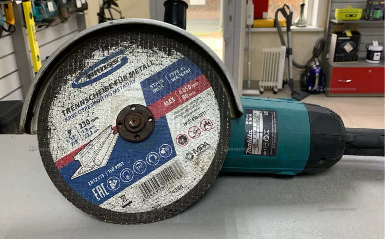 УШМ Makita 9069