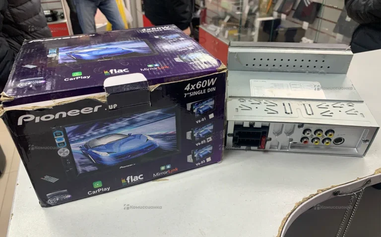 Автомагнитола  Pioneer.up v6-02