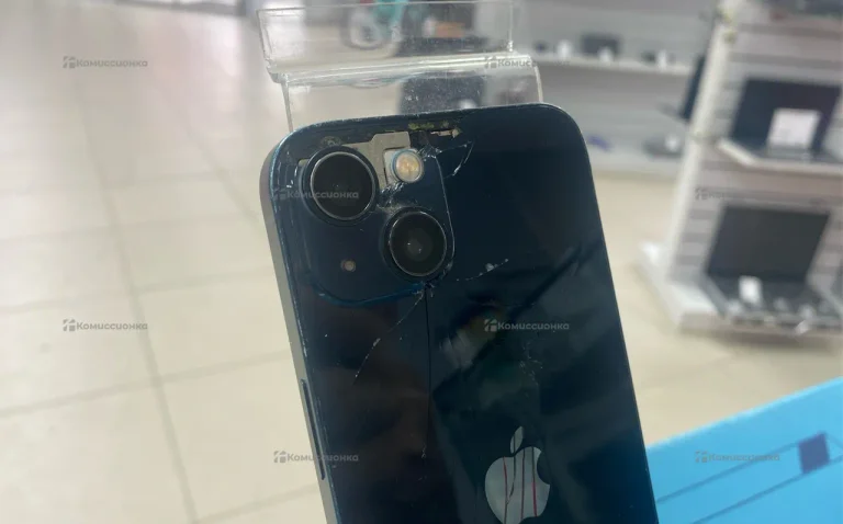 Apple iPhone 13 4/128 ГБ
