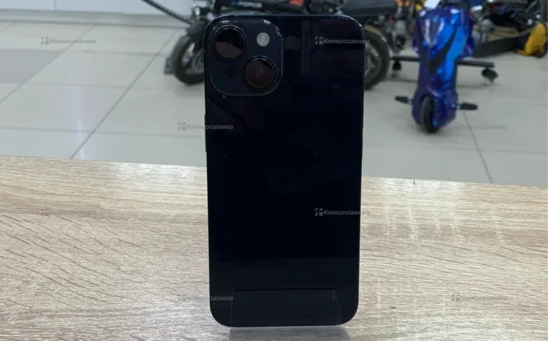 Apple iPhone 14 6/128 ГБ